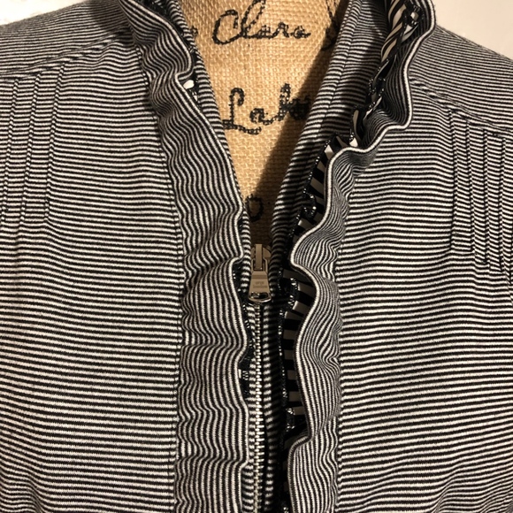 Andi & Barbara ruffled trim jacket, size medium - Picture 5 of 8